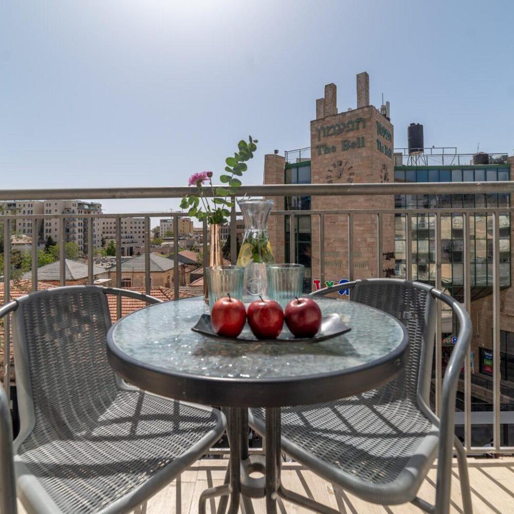 Paamonim Hotel Jerusalem